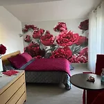 Pivoine D Hotes Bed & Breakfast 3*