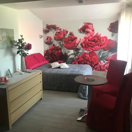 Pivoine D Hotes 3* Fralignes