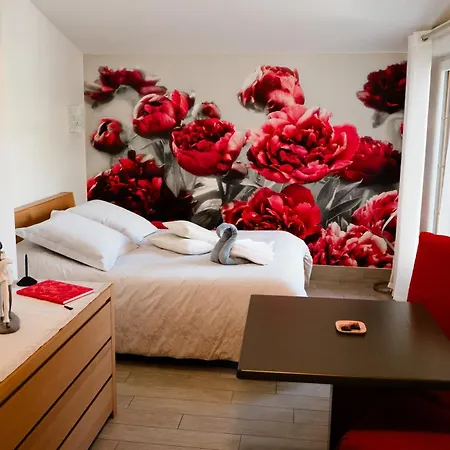 Pivoine D Hotes