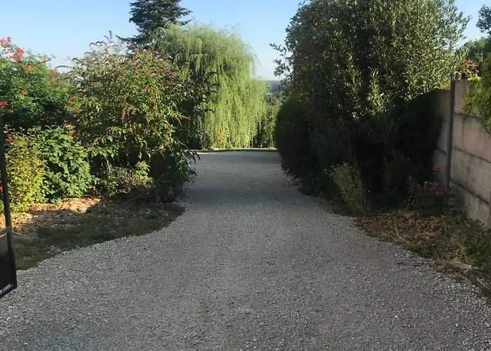 Pivoine D Hotes 住宿加早餐酒店 Fralignes