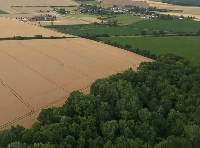 Pivoine D Hotes 3* Fralignes